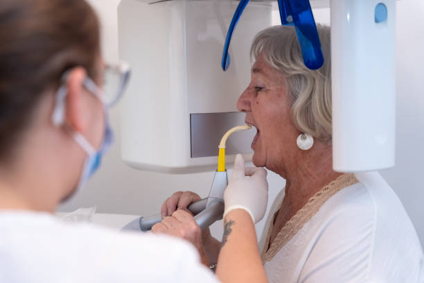 Best Pediatric Emergency Dentist in Whitg, IN