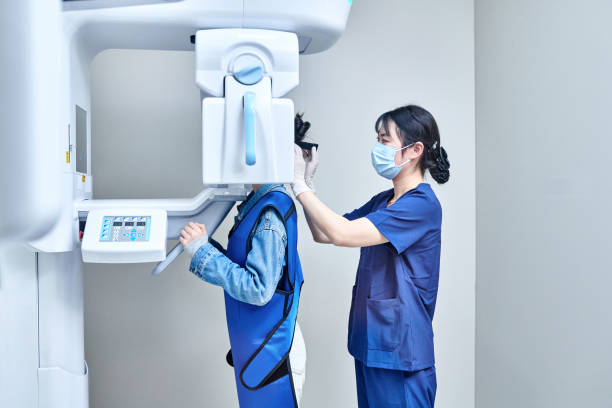 Best Weekend Emergency Dentist in Whitg, IN
